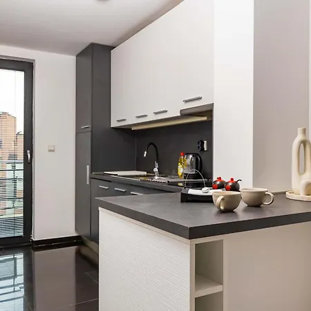 Daire Elegant 1bd Parkside With Terrace By Flat Manаger *