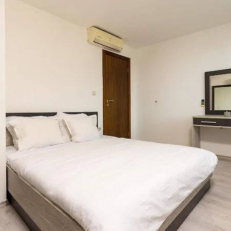Elegant 1bd Parkside With Terrace By Flat Manаger * Filibe